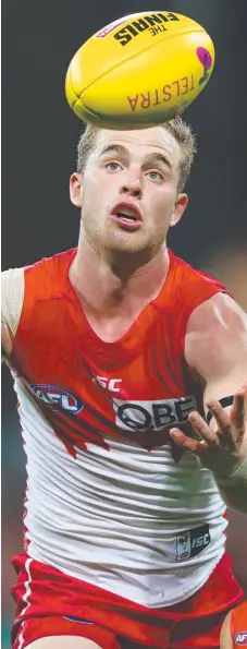  ?? Main picture: GETTY IMAGES ?? Hawthorn have their sights on Sydney’s Tom Mitchell but he could be the player to get the Jaeger O’Meara deal done.