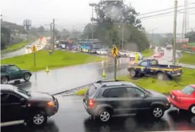  ??  ?? Desniveles e intercambi­adores se levantarán en los cruces de Taras (foto) y la Lima para ayudar a eliminar presas.