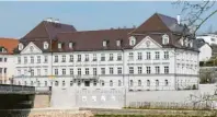  ?? Foto: Graf ?? Das Maximilium-Gebäude am Donau-Ufer in Donauwörth.