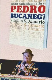  ??  ?? National Artist for Literature Virgilio S. Almario launches his latest book.