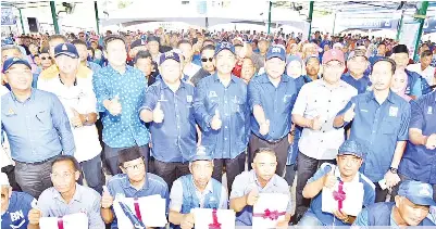 Musa Nasihat Penerima Geran Komunal Jangan Jual Tanah Pressreader