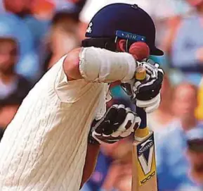  ?? REUTERS PIC ?? James Anderson is hit on the helmet during the third Ashes Test match on Monday.