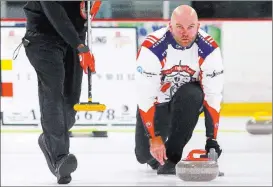  ?? Chase Stevens Las Vegas Review-journal @csstevensp­hoto ?? Michael Roos, one-time offensive tackle with Tennessee, professes to limit his beer intake during curling matches.