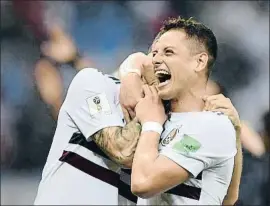  ?? HECTOR VIVAS / GETTY ?? Chicharito Hernández marcó su 50.º gol con la selección mexicana