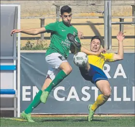  ?? MORATA ?? El Castelldef­els se reencontró con la victoria Ante un La Jonquera en delicada situación