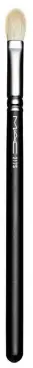  ??  ?? Sminkborst­e för skuggning, 217S Blending Brush, 225 kr, MAC.