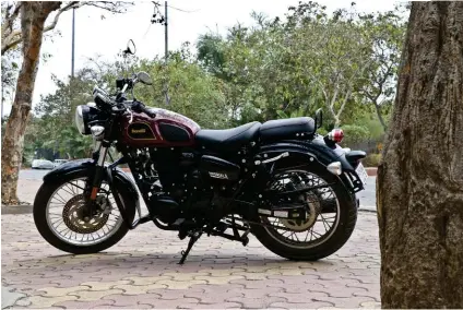  ??  ?? Digital display Yes | Tachometer Yes | Fuel gauge
Yes | Electric start Yes | Disc brakes Both | Tyres Tubeless | Price 1.89 lakh (ex-showroom, Delhi) | Warranty 2 years unlimited kms + 2 years extended (optional)