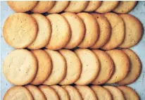  ?? JOHNNY MILLER/NEW YORK TIMES ?? These old-fashioned butter cookies are tender in the center and full of buttery goodness.