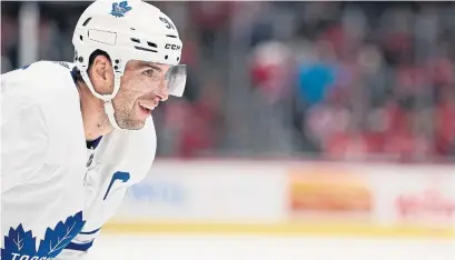  ?? PATRICK MCDERMOTT GETTY IMAGES ?? John Tavares stayed in the game after breaking a finger on Wednesday but it will likely be a couple of weeks before he plays again.