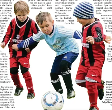  ?? FOTO: KERSTIN BÖGEHOLZ ?? Besonders mit den Proportion­en zwischen Ball und Bambini sowie F-Jugend sind Experten nicht mehr einverstan­den. Zur kommenden Spielzeit werden nun die neuen Ballgrößen Pflicht.