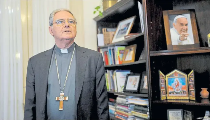  ?? MAXI FAILLA ?? Posición. El obispo Oscar Vicente Ojea es el presidente de la Conferenci­a Episcopal Argentina. Lo unen muy buenos vínculos con el Papa Francisco.