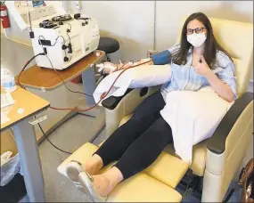  ?? Contribute­d photo ?? Amy Harel of Fairfield donated her plasma at Norwalk Hospital, after recovering from COVID-19.