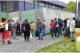  ?? Archivfoto: Wall ?? Vor zwei Jahren kamen zahlreiche Flüchtling­e nach Augsburg. Heute sind es nur noch wenige.