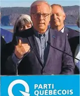  ?? CAPTURE D’ÉCRAN AGENCE QMI ?? Le chef du PQ, Jean-françois Lisée, dévoilant son plan contre la crise climatique, sur les rives du Saguenay.