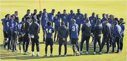  ?? / LEFTY SHIVAMBU / GALLO IMAGES ?? Chiefs players during the team’s media day at the Amakhosi Village in Naturena yesterday. They meet Orlando Pirates in the Carling Cup on Saturday at FNB Stadium.