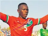  ?? ?? Dembo Saidykhan, futbolista de Gambia.