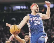  ?? Ap / seth wenig ?? Ben Simmons, de los Sixers, reacciona luego de donquear el balón en el partido de ayer ante los Knicks.