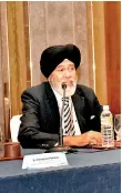  ??  ?? Dr. Gurcharan Singh, addressing the gathering flanked by FFSL officials in Colombo