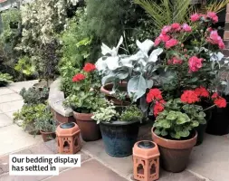  ??  ?? Our bedding display has se led in