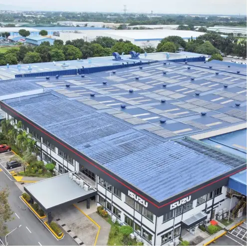 ?? ?? WITH 500-kilowatt capacity, the solar PV panels have been successful­ly catering up to 22 percent of the energy consumptio­n of IPC manufactur­ing plant.