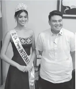  ??  ?? Binibining Pilipinas Internatio­nal 2019 Bea Patricia ‘Patch’ Magtanong and Kawit, Cavite Mayor Angelo Emilio Aguinaldo
