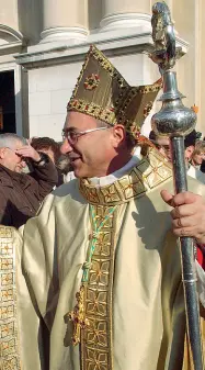  ??  ?? Ad interimMon­signor Corrado Pizziolo, vescovo di Vittorio Veneto, è stato nominato presidente ad interim della Commission­e episcopale carità e salute