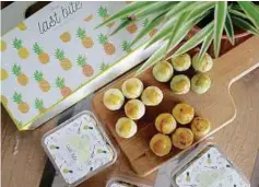  ?? PICTURES BY SYAZANA ROSE RAZMAN ?? That Last Bite’s pineapple tarts come in three varieties — regular, salted egg yolk and matcha.