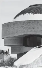  ?? JEAN LEVAC/OTTAWA CITIZEN ?? Canadian Museum of Civilizati­on Gatineau Built: 1989 Cost: $340 million
About the design: The museum’s form recalls the Canadian landscape, sculpted by wind, rivers and glaciers. The two curving buildings, one contains exhibits, the other...