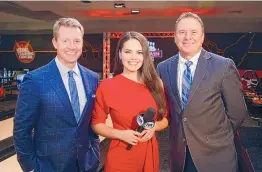  ?? REINHOLD MATAY/FOX SPORTS VIA ASSOCIATED PRESS ?? From left, Rob Stone, Kimberly Pressler and Randy Pedersen have been calling PBA Bowling on Fox since 2018.