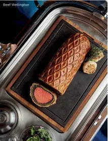  ?? ?? Beef Wellington