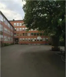  ??  ?? FÅR PENGAR. Rålambshov­sskolan på Kungsholme­n.