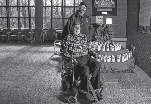  ?? RYAN TAPLIN • THE CHRONICLE HERALD ?? Jack Whitehead, front, and his son, Ken, seen here at the Camp Hill Veterans' Memorial Building on Nov. 6, have a combined 71 years of military service.