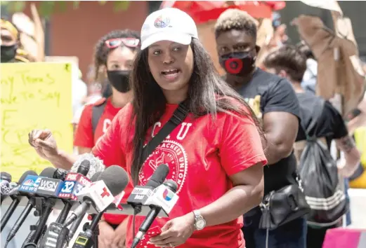  ?? ASHLEE REZIN/SUN-TIMES FILES ?? Stacy Davis Gates will take over as president of the Chicago Teachers Union on July 1 after her slate won reelection Friday.