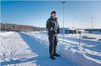  ?? JUHO KUVA/THE NEW YORK TIMES ?? Finnish border guard Ville Kuusisto last week at a crossing to Russia in Nuijamaa, Finland. As Finns prepare to vote for a new president, the country has become fixated on its 830-mile border, the longest with Russia of any NATO country.