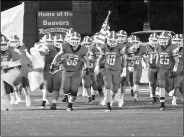  ?? Photo by Alexis Meeks ?? The Glen Rose Beavers take the field during a recent game. The Beavers are ready to hit the field for 5-3A conference play against the Jessievill­e Lions.