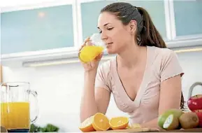  ??  ?? There’s a big difference between eating fresh fruit and drinking juices.