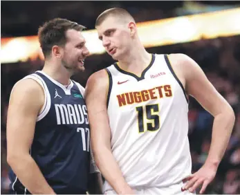  ?? ?? Luka Doncic y Nikola Jokic comparten una genuina amistad en el baloncesto de la NBA.