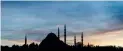  ?? Foto: Picturedes­k ?? Süleymaniy­e-Moschee in İstanbul.
