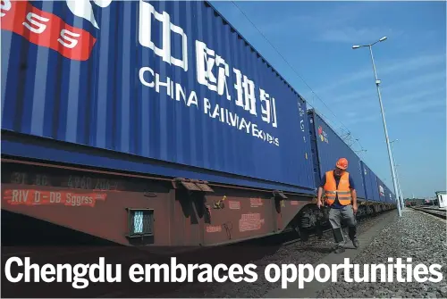  ?? WANG XIAO / FOR CHINA DAILY ?? The Chengdu-Europe Express is ready to depart from a railway station in Nuremberg, Germany.