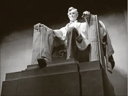  ?? PHOTO COURTESY OF GETTY IMAGES ?? The Lincoln Memorial in Washington, D.C., in 1966. Palm Beach County Assistant State Attorney Timothy Lincoln Beckwith may be the only living relative of arguably the most famous president in American history, Abraham Lincoln.