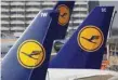  ?? — Reuters ?? Planes of the Lufthansa airline stand on the tarmac in Frankfurt airport, Germany.