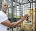  ?? Picture: Sebabatso Mosamo ?? Actor Djimon Hounsou and his co-star Vayetse, who feature in a campaign on wildlife protection.