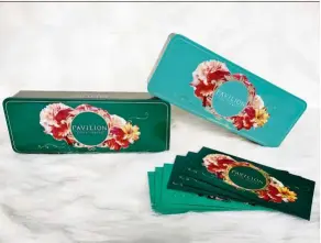  ??  ?? These limited edition festive tins and Raya packets allow shoppers to bring a piece of Pavilion KL home with them.