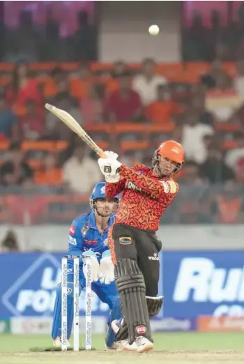  ?? — IPL ?? Sunrisers Hyderabad’s Abhishek Sharma hits a shot against Mumbai Indians in Hyderabad.