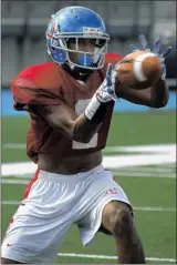  ?? NIKKI BOERTMAN/ THE COMMERCIAL APPEAL ?? MUS wide receiver Devin Perry is one of the top receivers in the state but the big question for the No. 2-ranked Owls is who will be throwing the ball to him.