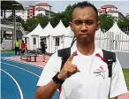  ??  ?? Commited to coaching: Indonesia’s Setiyo Budi Hartanto has a degree in sports science.