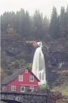  ?? ?? ● Pulpit Rock at Preikestol­en, left, Hardangerf­jord Maritime Centre, top, Steinsdals­fossen waterfall, above and, inset, grapes from Hebnes vineyard