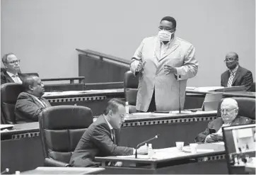  ?? JOSE M OSORIO/CHICAGO TRIBUNE ?? Ald. Jason Ervin, 28th, speaks at City Hall in Chicago on July 21.