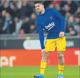  ?? FOTO: PERE PUNTÍ ?? Luis Suárez, en el Espanyol-barça Ya notó dolor en la rodilla en el derbi
