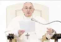  ??  ?? Apoyo. El Papa estará acompañado durante la transmisió­n por directores mundiales de Scholas.